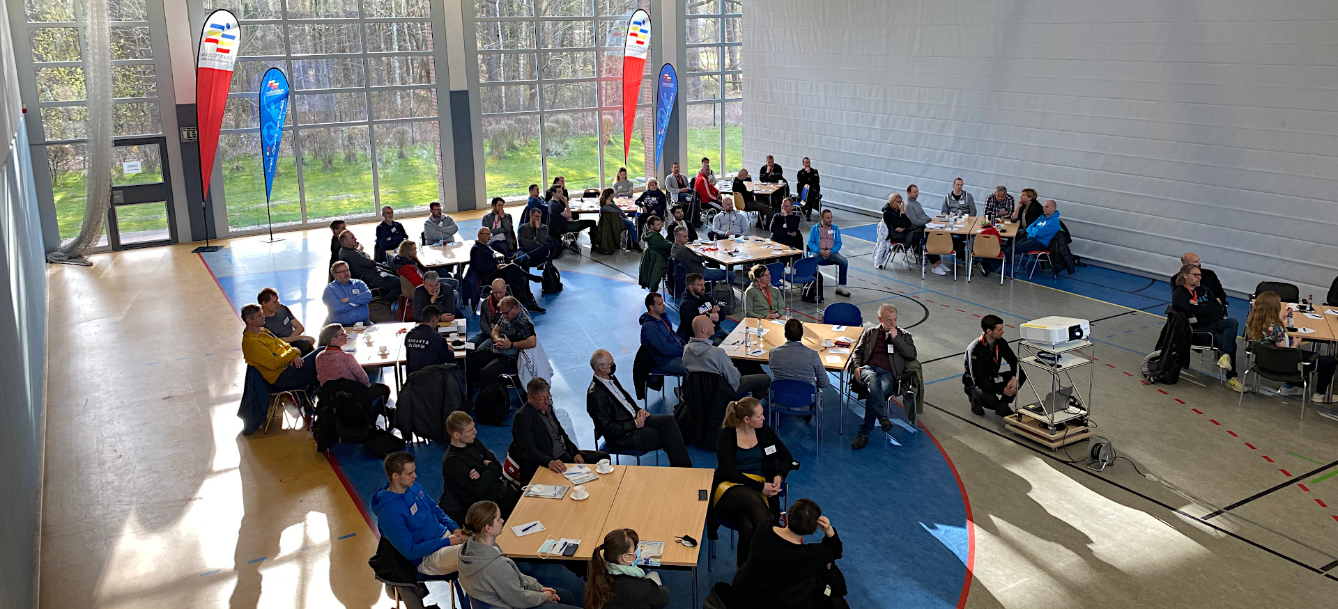 Tagungen_Sporthalle_1_Slider