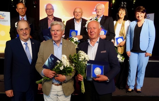 20220507_LSB-Plakette_Gruppe Bild