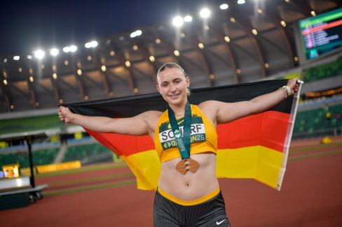 20260812_Emily_Scherf_Medaille Bild